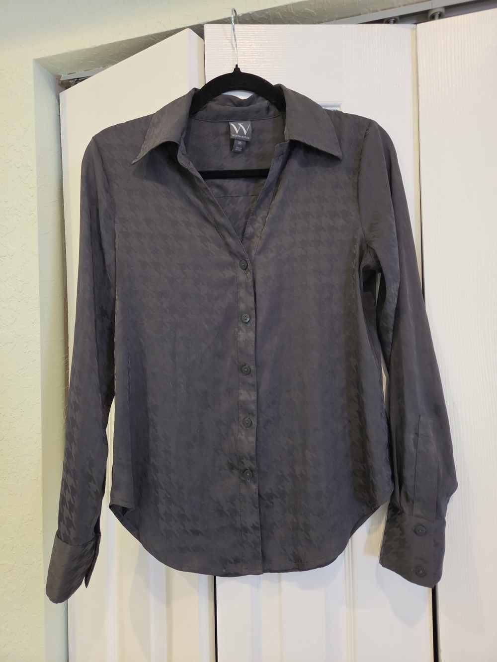 Worthington Slate Gray Houndstooth Button-Down Shirt